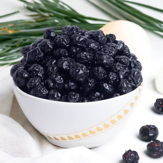 Blue berries plum